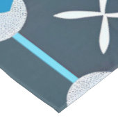 Blauw Witte Abstracte Geometrische Ontwerp Tafelkleed (Gekanteld)