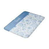 Blauw Witte Aquarel Bloemige Initiaal Naam Badmat (Gekanteld)