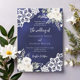 Blauw witte bloemen kant trouwjurk kaart