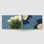 Blauw-witte bloemenbruiloft gastenboek (Volledig)