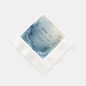 blauw witte dromerige kustmarmeren inkt bruiloft servet (Hoek)