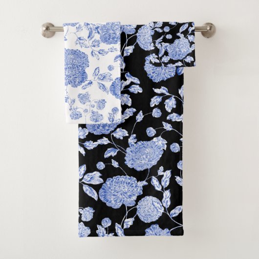 Blauw-witte  Floral Toile Black Bad Handdoek (Insitu)