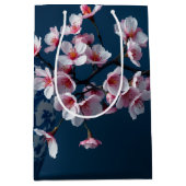 Blauw Witte Kersenbloesem Pot Tijdloze Luxe Medium Cadeauzakje (Voorkant)
