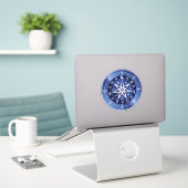 Blauw-witte mandala symbool van bescherming vinyl sticker (Laptop op bureau)