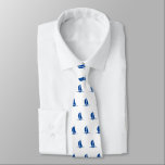 Blauw-witte nautische zeilboot patroon stropdas<br><div class="desc">Blauw en wit nautische zeilboot patroon stropdas cadeau voor mannen. Cool mode accessoire voor hem. Kleuren en patronen kunnen worden gewijzigd. Leuk cadeau voor zeeman,  booteigenaar,  schipper,  scheepskapitein,  visser etc. Trendy cadeaus voor man,  papa's verjaardag,  Vaderdag en meer.</div>