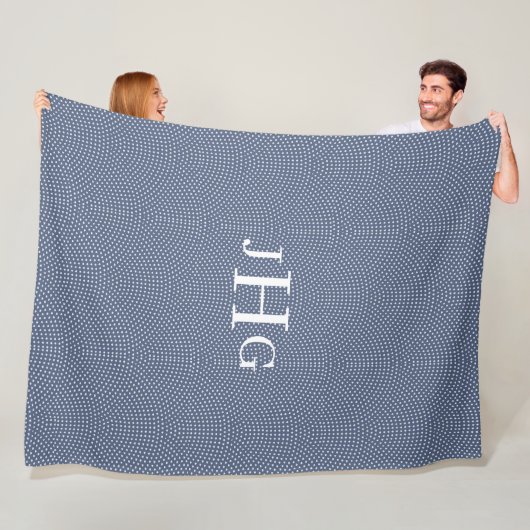 Blauw-witte polka-dot monogramme Fleece Deken (In situ)