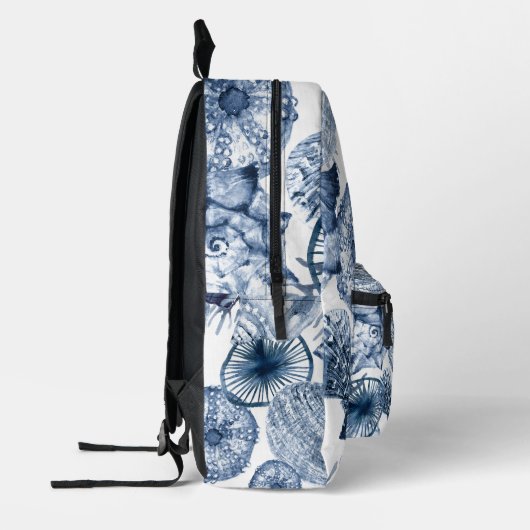 Blauw-witte schelpen Kustontwerp Bedrukte Rugzak (Links)
