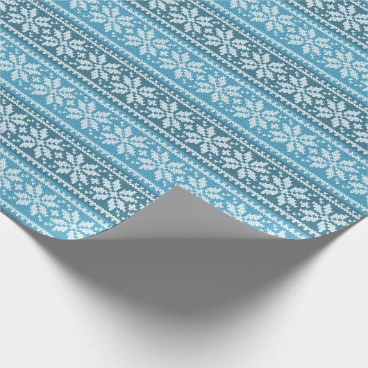 Blauw-witte sneeuwflake Knit Sweater Pattern Cadeaupapier (Hoek)