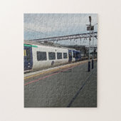 Blauw-witte trein legpuzzel (Verticaal)