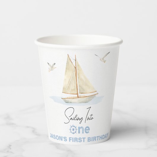 Blauw Zeilboot Zeilen In Een 1e Verjaardag Papieren Bekers (Achterkant)