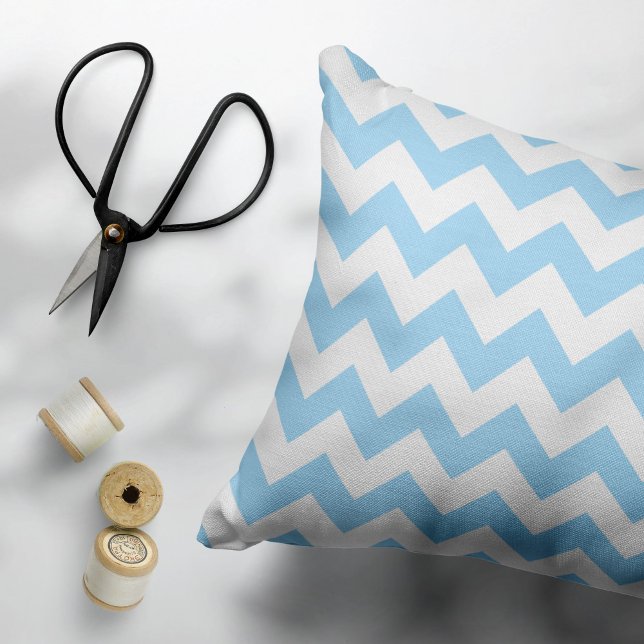 Blauw zigzag, Blauwe Chevron, Geometrisch Patroon Accent Kussen (Creator heeft geüpload)