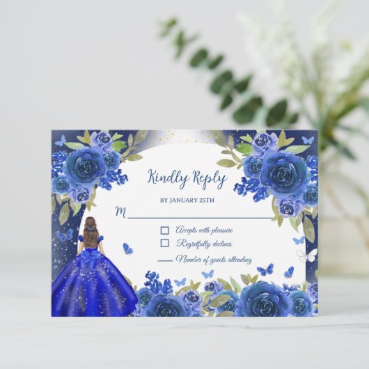 Blauw Zilver Roos Quinceanera Verjaardag RSVP Kaartje (Staand voorkant)