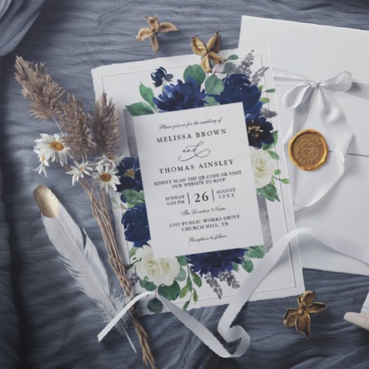 Blauw Zilveren Elegante Bloemencode QR Code Trouwe Kaart