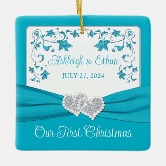 Blauw, Zilveren Liefdesharten Bruiloft 1e Kerstmis Keramisch Ornament (Voorkant)