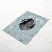 Blauw Zilveren Sneeuwvlok Foto Quinceanera Folie Uitnodiging (Gedraaid)
