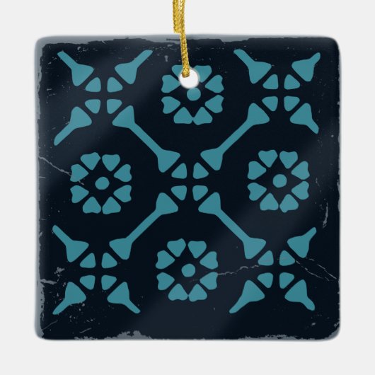 Blauw Zwart Geometrische Tegel Board Game Distress Keramisch Ornament (Voorkant)