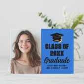 Blauw Zwart Klasse van 2025 Afstuderen Foto Afstud Aankondiging (Staand voorkant)