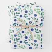 Blauwbes met groen lederen patroon inpakpapier vel (In situ)