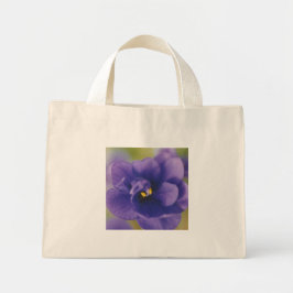 Blauwbloeiende bloem van Violet Saintpaulia Zoomed Mini Tote Bag