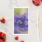 Blauwbloeiende bloem van Violet Saintpaulia Zoomed Servet (Insitu)