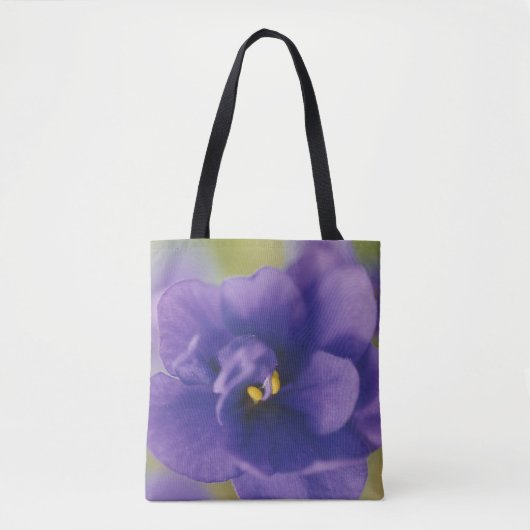 Blauwbloeiende bloem van Violet Saintpaulia Zoomed Tote Bag (Voorkant)