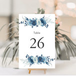 Blauwbloemige trouwtafel kaart<br><div class="desc">Een mooi blauw en wit ontwerp met geverfde blauwe waterverf bloemen. De tekst en de kleuren op deze kaart kunnen worden gepersonaliseerd.</div>