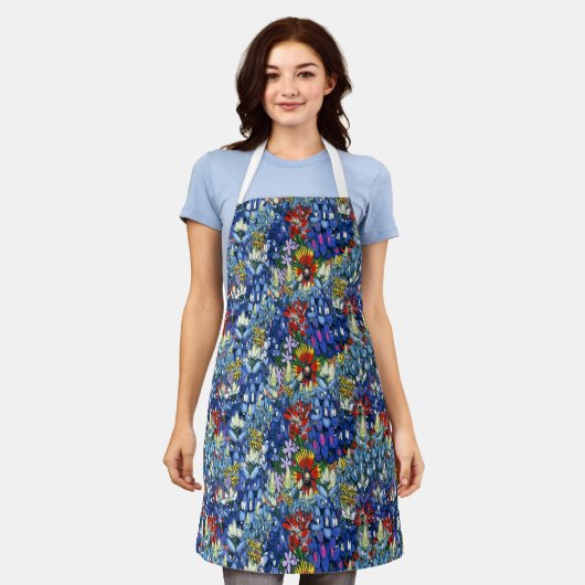 Blauwbonen en wilde bloemen schort (Gedragen)