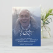 Blauwe 81e verjaardag uitnodiging Verjaardagsfeest (Staand voorkant)