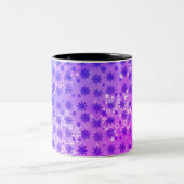 Blauwe Abstracte geometrische sneeuwvlokken Roze B Tweekleurige Koffiemok (Center)