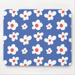 Blauwe achtergrond met witte en rode madeliefjesbl muismat