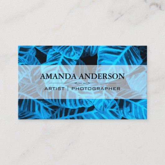 Blauwe achtergrond van tropische bladeren visitekaartje (Voorkant)