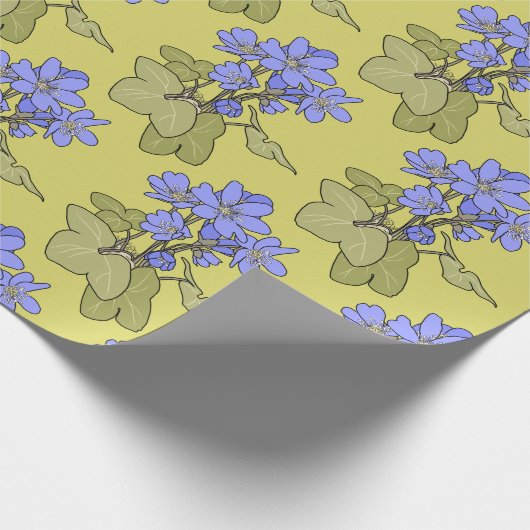 Blauwe anemonen op geel groen cadeaupapier (Hoek)