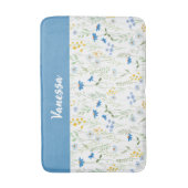 Blauwe Aquarel Wilde Bloem Monogram Naam Badmat (Voorkant Verticaal)