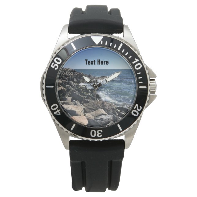 Blauwe Atlantische Oceaan Wavy Rocky Seashore Coas Horloge (Voorkant)