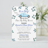 Blauwe auto en groene auto op Baby shower parade Kaart (Staand voorkant)