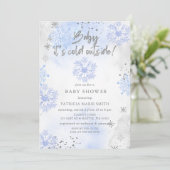 Blauwe Baby is koud buiten het Baby shower Kaart (Staand voorkant)