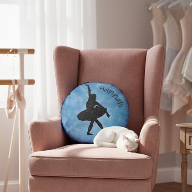 Blauwe Ballerina Kussen met Naam - Rond - 40 cm (Round blue ballerina pillow with custom name. 🩰)