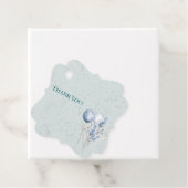 Blauwe ballonnen en achtergrond bedankjes labels (In situ)