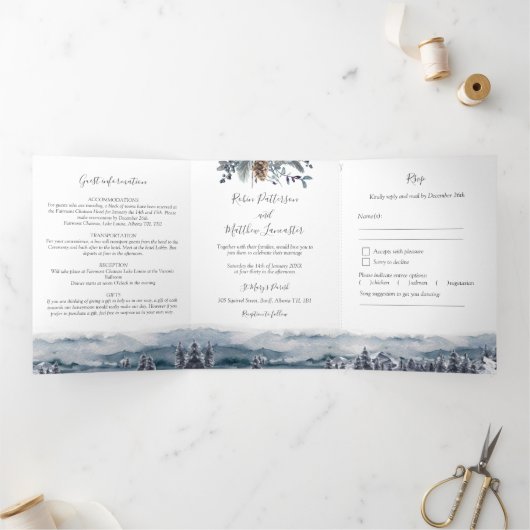 Blauwe bergen en bos, huwelijk met RSVP Drieluik Uitnodiging (Binnen)
