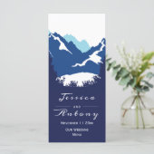 Blauwe bergen en conifer bomen trouwmenkaart menu (Staand voorkant)