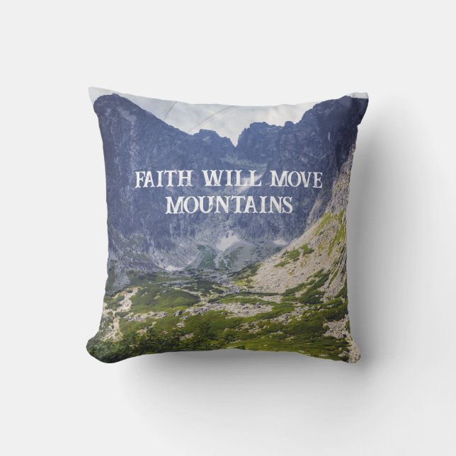 Blauwe bergtoppen en een vallei kussen (Voorkant)