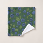 Blauwe bessen op donkergroen bad handdoek (Wasdoekje)