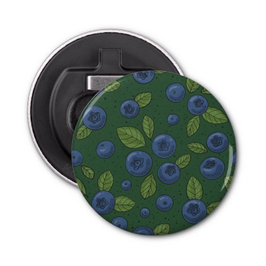 Blauwe bessen op donkergroen button flesopener (Voorkant)