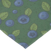 Blauwe bessen op donkergroen tafelkleed (Gekanteld)