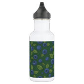 Blauwe bessen op donkergroen waterfles  (Rechts)