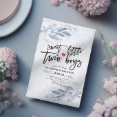 Blauwe bladeren Baby shower met een kleine tweelin Kaart