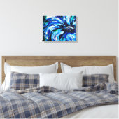 Blauwe bloem canvas afdruk (Insitu (Slaapkamer))