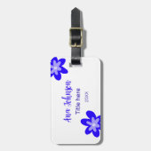 Blauwe bloem doodle naam titel jaar 20XX beroep Bagagelabel (Voorkant verticaal)