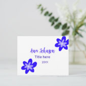Blauwe bloem doodle naam titel jaar 20XX beroep Briefkaart (Staand voorkant)