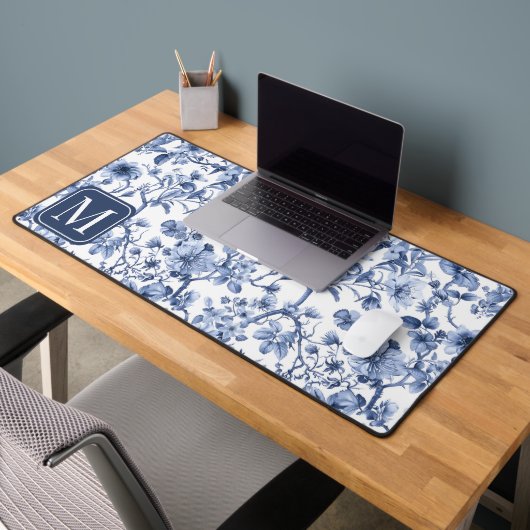 Blauwe Bloem Motief Monogram Eerste Letter Bureaumat (Kantoor 2)